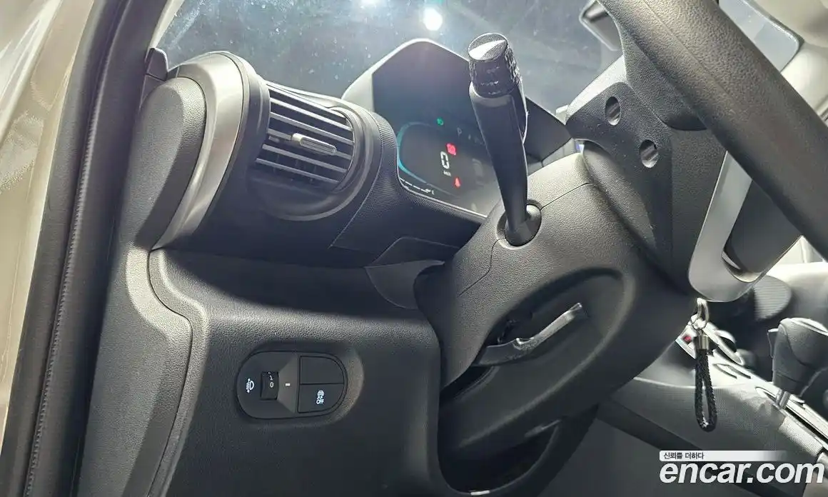 Hyundai Casper 2023 1.0 автомат (гидро), фото 28