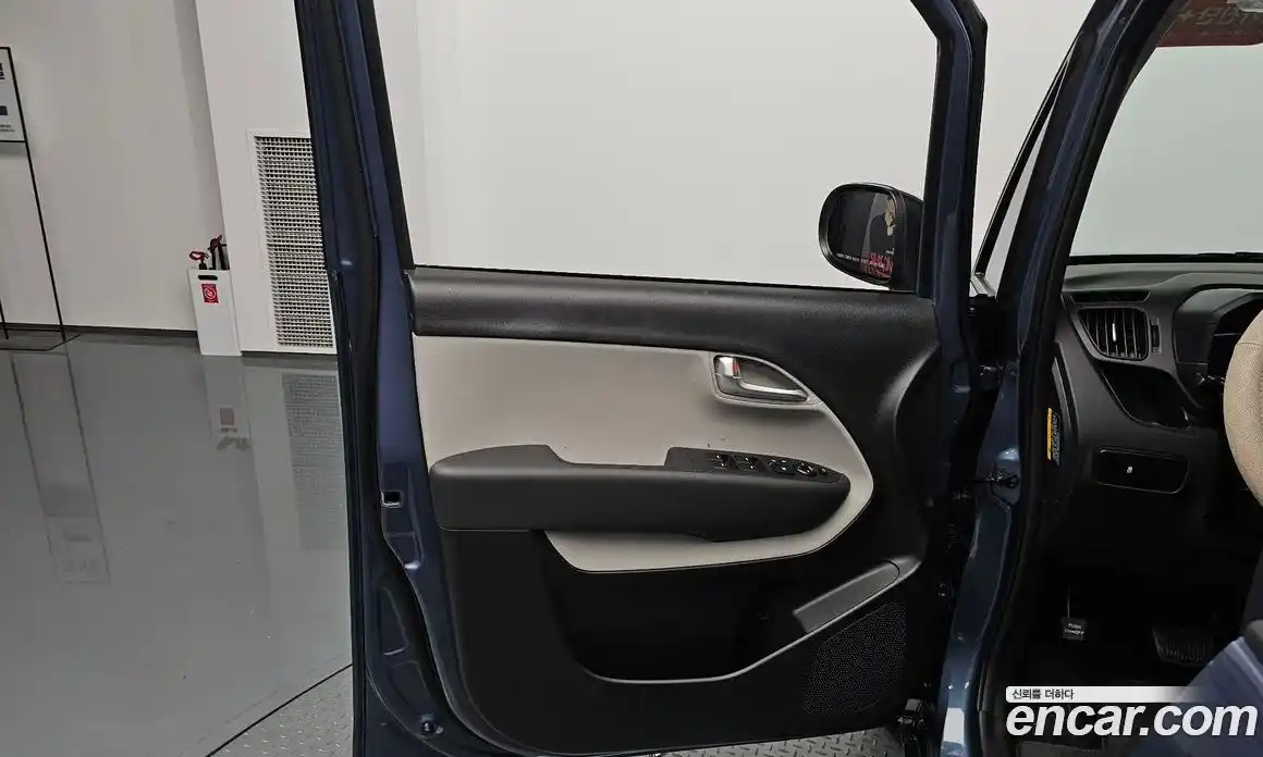 Kia Ray 2025 1.0 автомат (гидро), фото 14