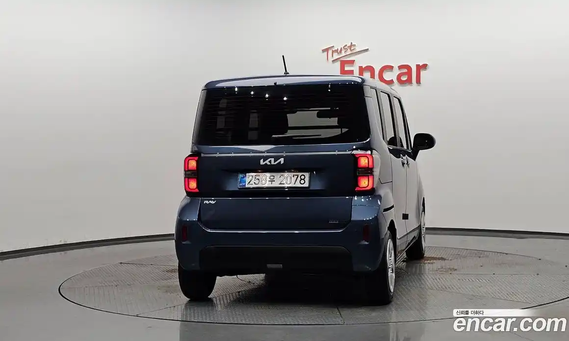 Kia Ray 2025 1.0 автомат (гидро), фото 3