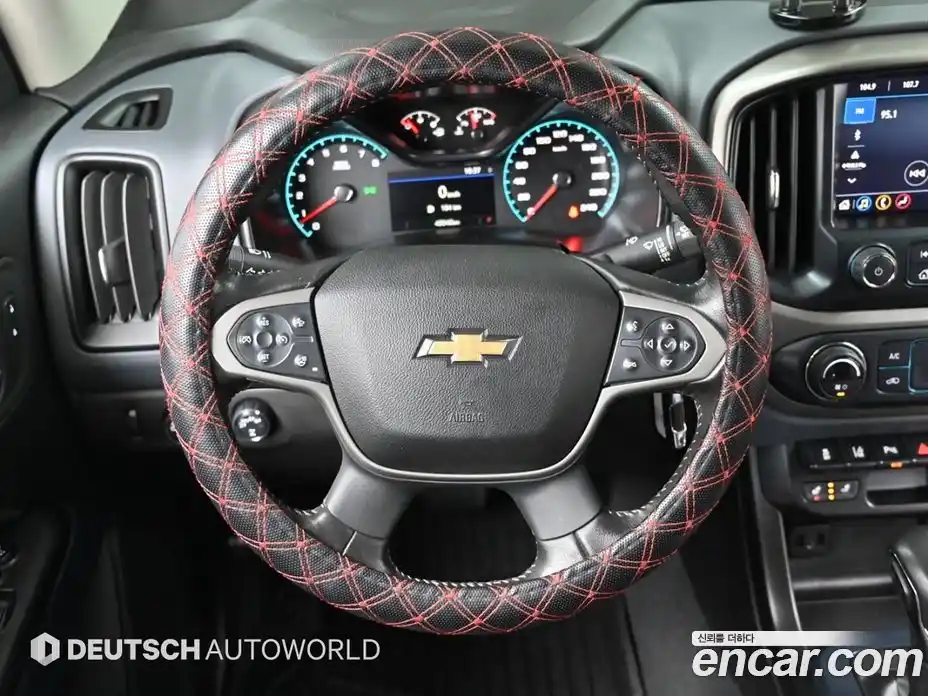 Chevrolet Colorado 2022 3.6 автомат (гидро), фото 13