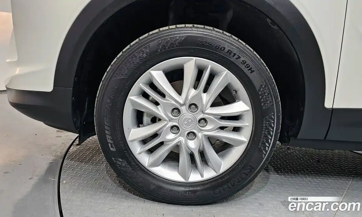 SsangYong Korando 2023 1.5 автомат (гидро), фото 5