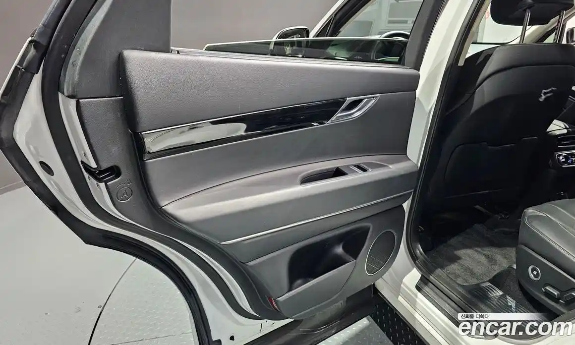 Genesis GV80 2021 2.5 автомат (гидро), фото 15