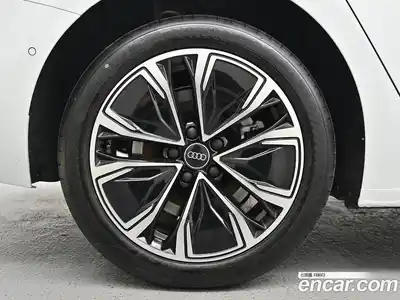 Audi A5 2025 2.0 автомат (гидро), миниатюра 5