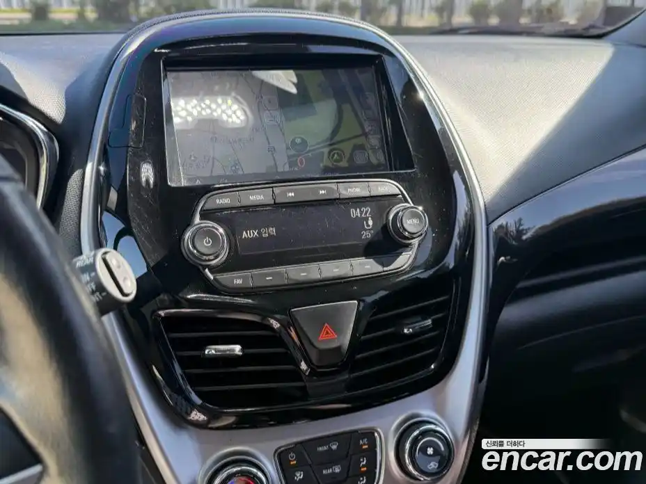Chevrolet Spark 2016 1.0 автомат (гидро), фото 9