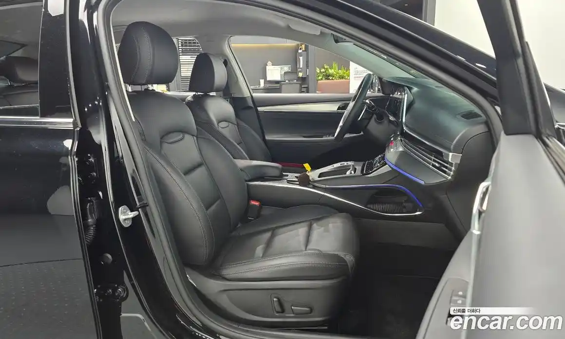 Hyundai Grandeur 2022 2.5 автомат (гидро), фото 11