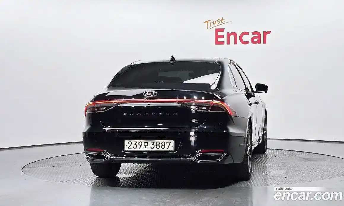 Hyundai Grandeur 2022 2.5 автомат (гидро), фото 4