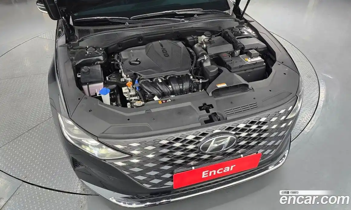 Hyundai Grandeur 2022 2.5 автомат (гидро), фото 6