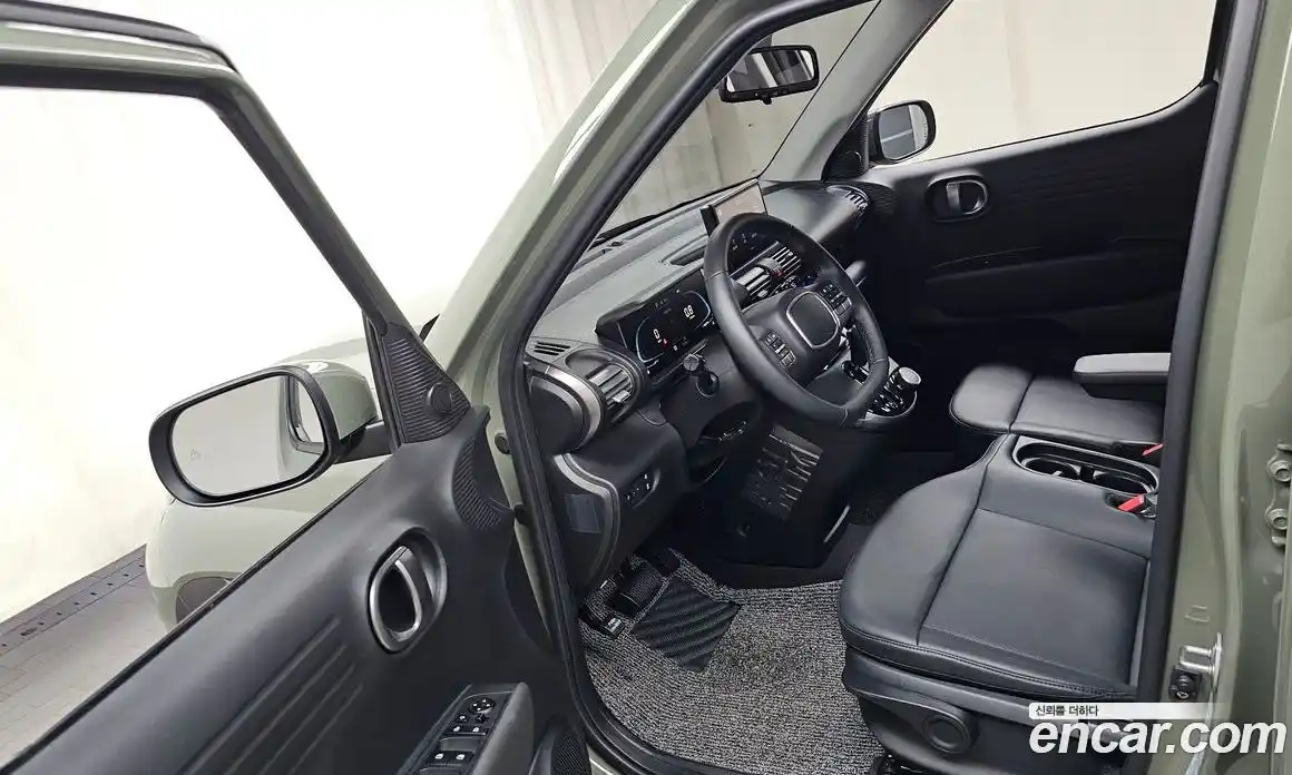 Hyundai Casper 2023 1.0 автомат (гидро), фото 13