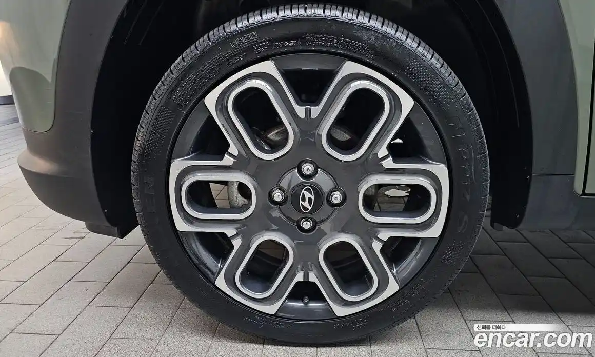 Hyundai Casper 2023 1.0 автомат (гидро), фото 5