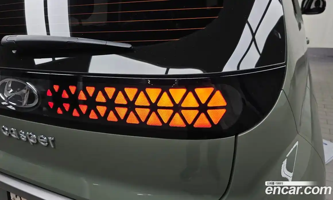Hyundai Casper 2023 1.0 автомат (гидро), фото 9