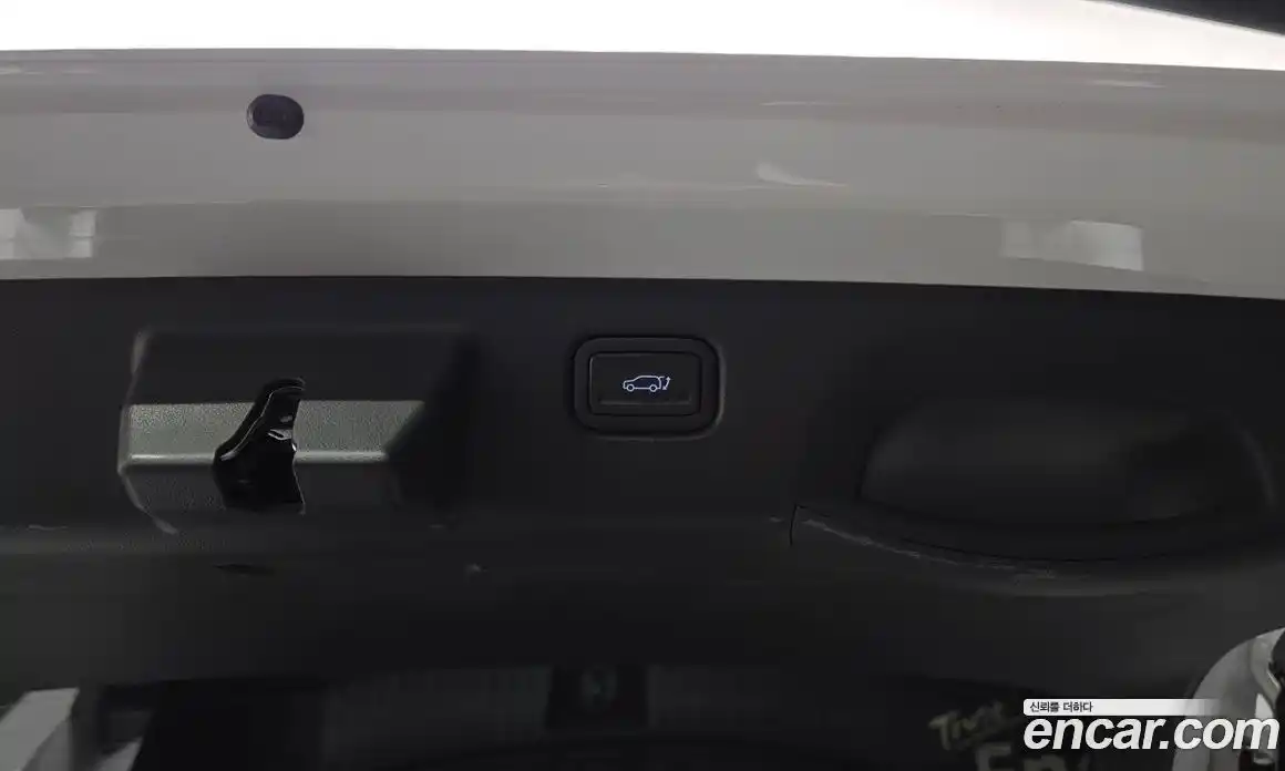 Hyundai Kona 2024 1.6 автомат (гидро), фото 22