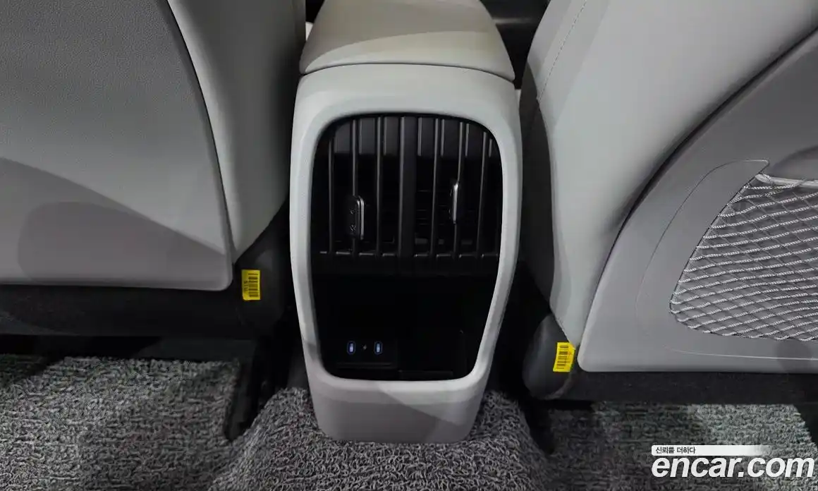Hyundai Kona 2024 1.6 автомат (гидро), фото 28