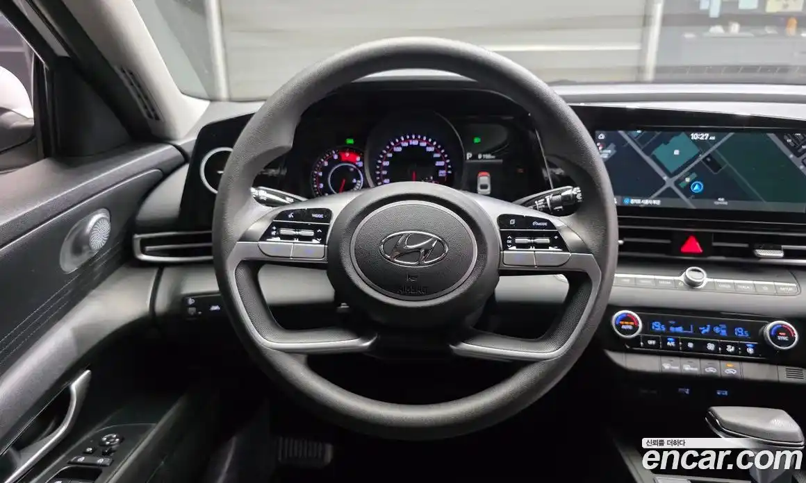 Hyundai Avante 2021 1.6 автомат (гидро), фото 18