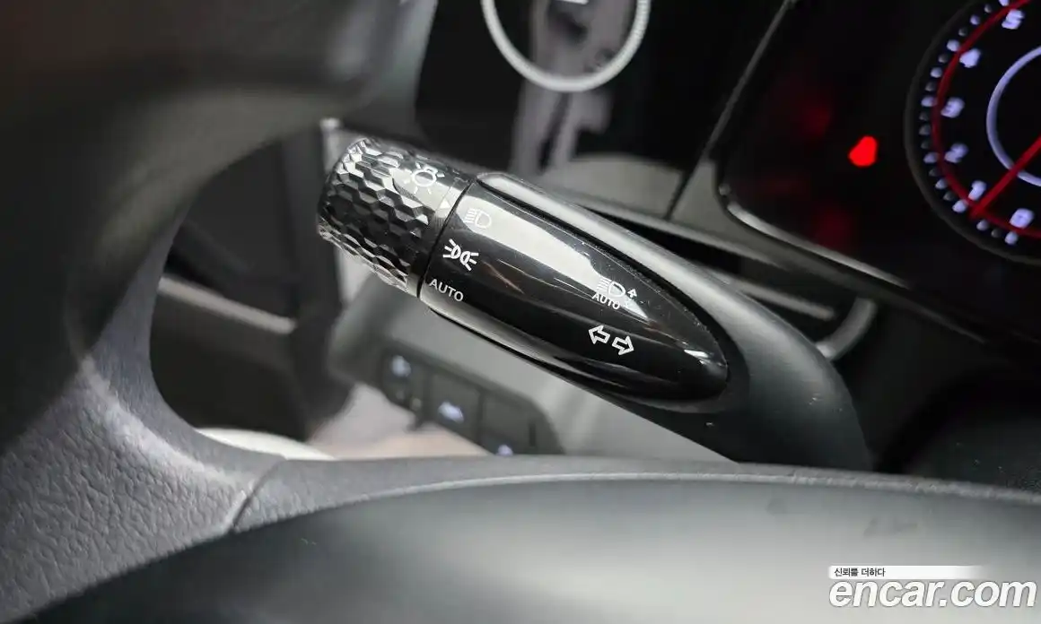 Hyundai Avante 2021 1.6 автомат (гидро), фото 21