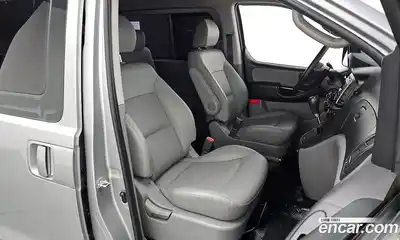 Hyundai Starex 2017 2.5 автомат (гидро), миниатюра 11