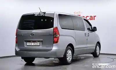 Hyundai Starex 2017 2.5 автомат (гидро), миниатюра 2