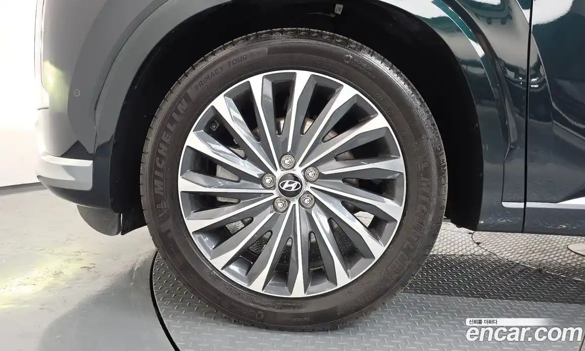 Hyundai Palisade 2023 3.8 автомат (гидро), фото 5