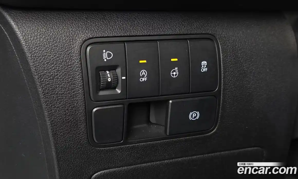 Hyundai Staria 2025 2.2 автомат (гидро), фото 18