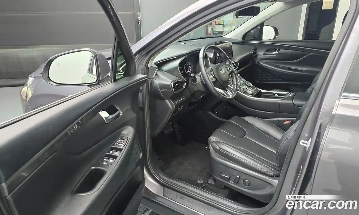 Hyundai Santa Fe 2022 2.2 автомат (гидро), фото 13