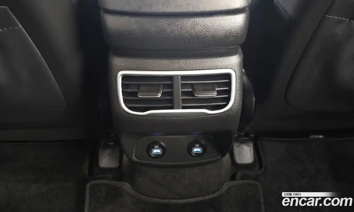 Hyundai Santa Fe 2022 2.2 автомат (гидро), фото 26
