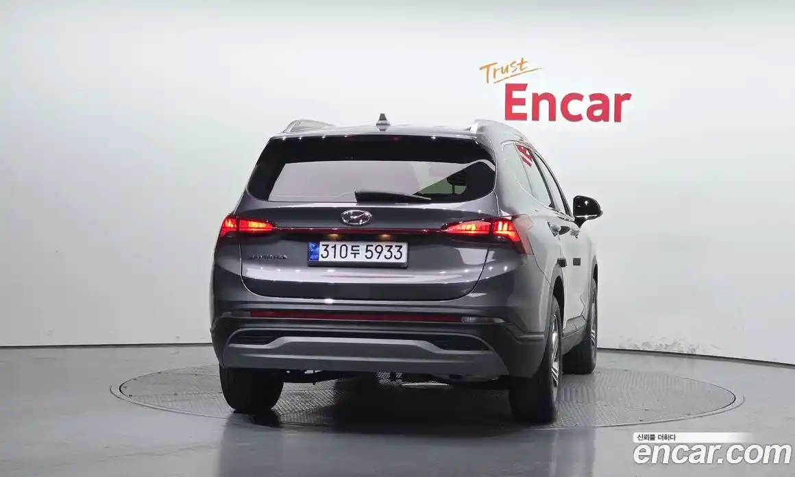Hyundai Santa Fe 2022 2.2 автомат (гидро), фото 4