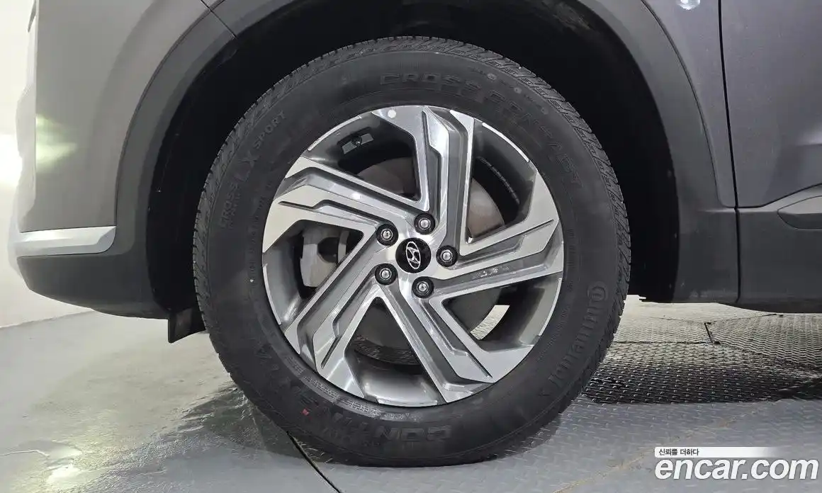 Hyundai Santa Fe 2021 2.5 автомат (гидро), фото 5