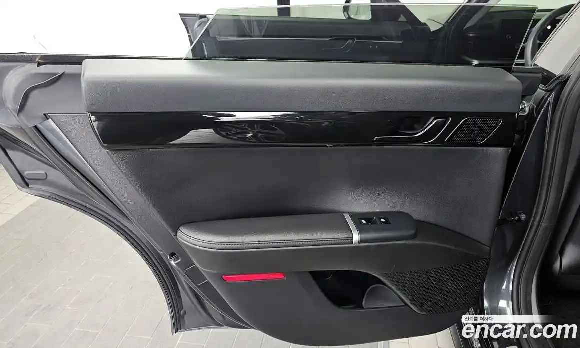 Hyundai Grandeur 2023 1.6 автомат (гидро), фото 15