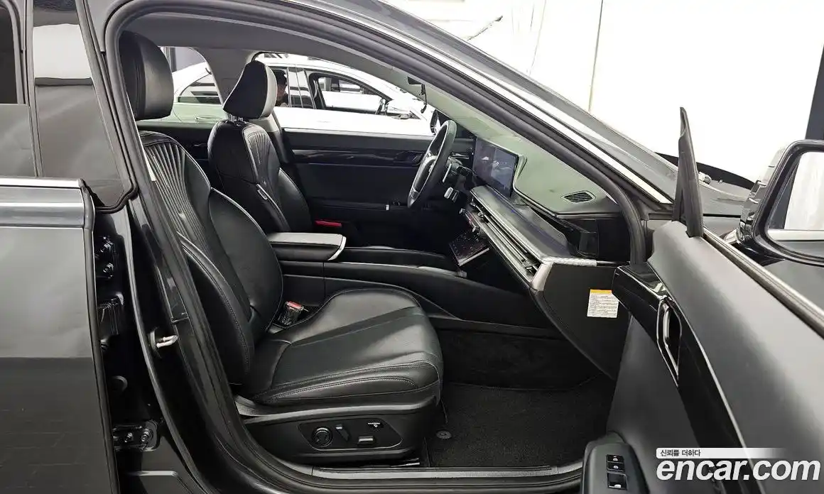 Hyundai Grandeur 2023 1.6 автомат (гидро), фото 17