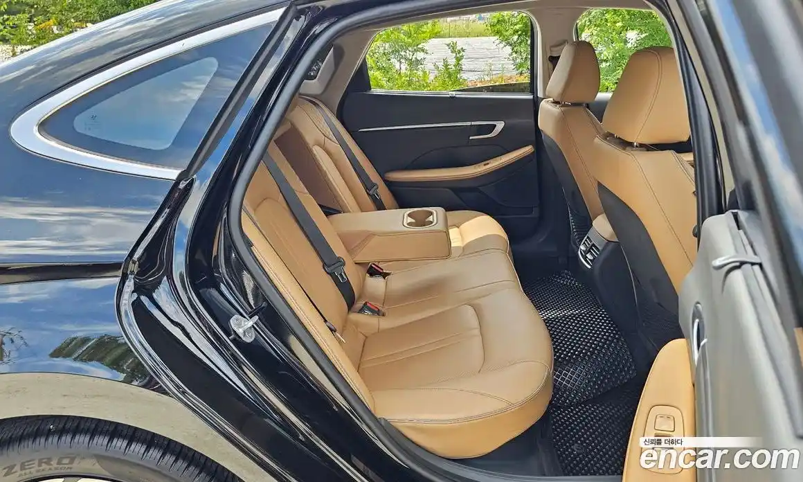 Hyundai Sonata 2024 2.0 автомат (гидро), фото 18