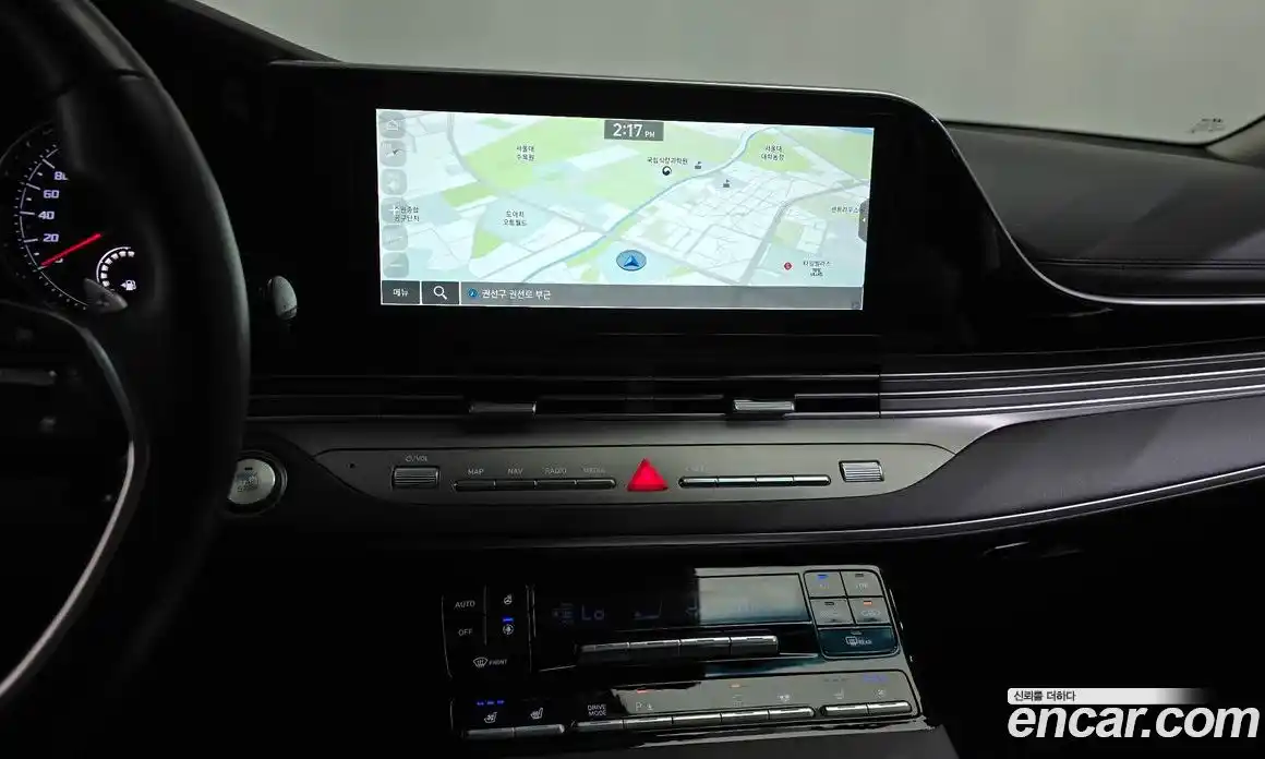 Hyundai Grandeur 2020 2.4 автомат (гидро), фото 17