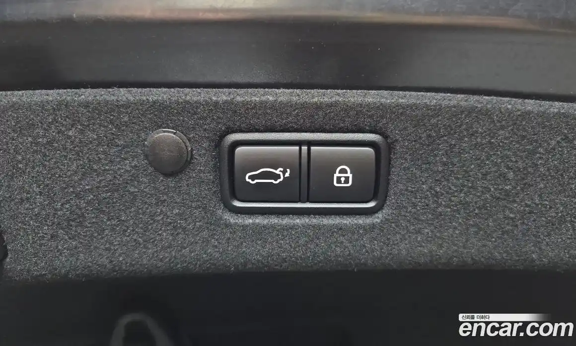 Hyundai Grandeur 2020 2.4 автомат (гидро), фото 22