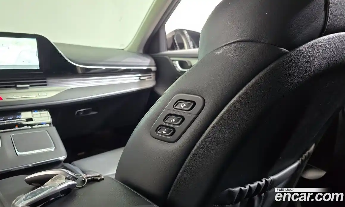 Hyundai Grandeur 2020 2.4 автомат (гидро), фото 27