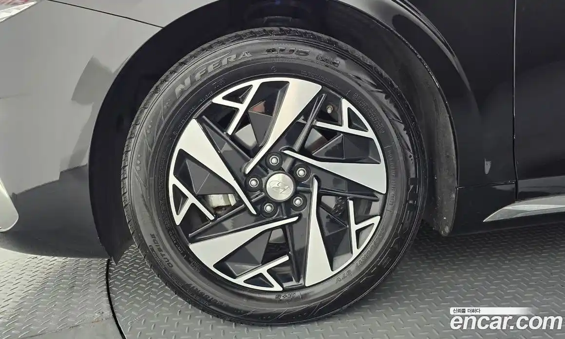 Hyundai Grandeur 2020 2.4 автомат (гидро), фото 4