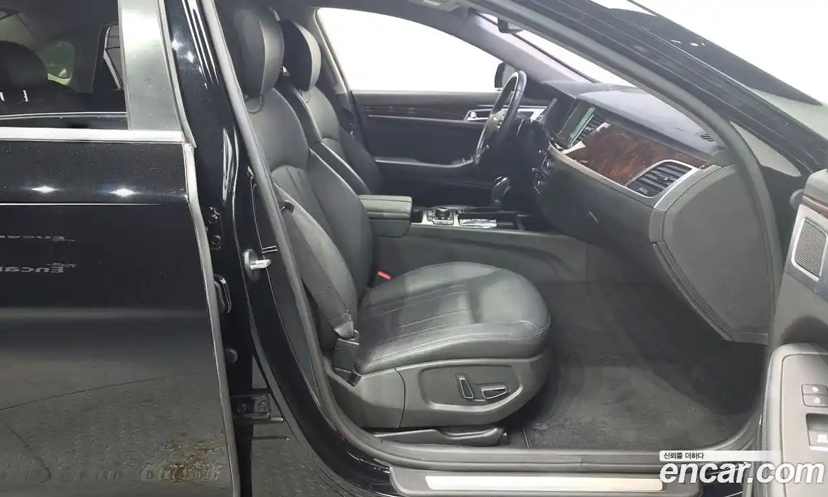 Hyundai Genesis 2015 3.3 автомат (гидро), фото 16