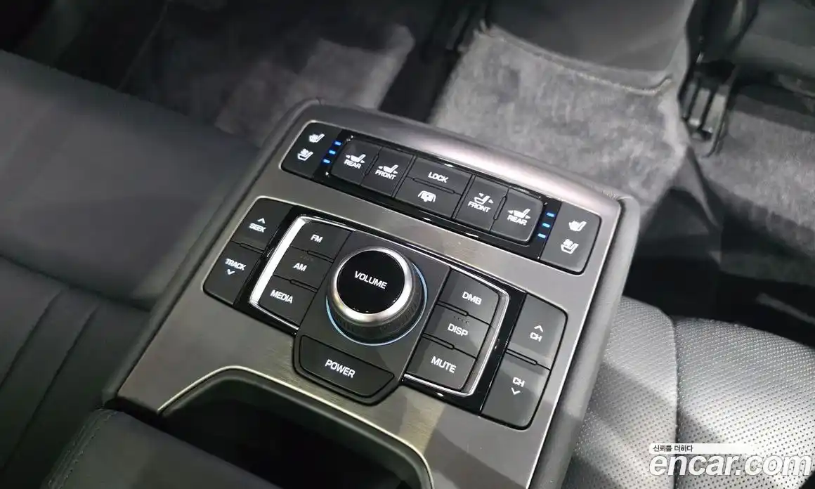 Hyundai Genesis 2015 3.3 автомат (гидро), фото 33