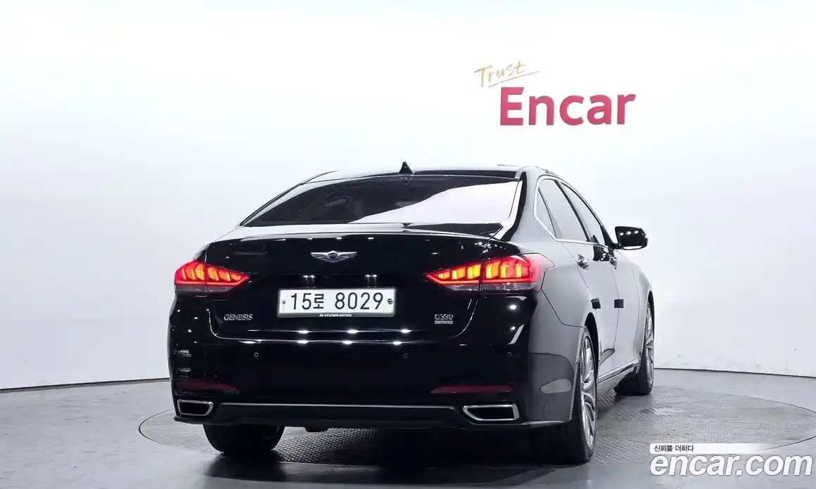 Hyundai Genesis 2015 3.3 автомат (гидро), фото 4