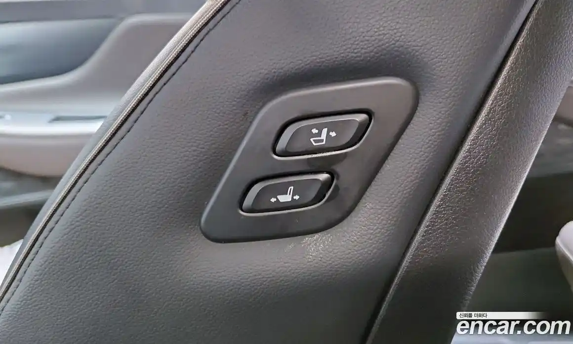 Hyundai Santa Fe 2023 2.5 автомат (гидро), фото 22