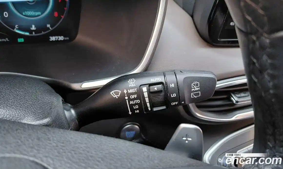 Hyundai Santa Fe 2023 2.5 автомат (гидро), фото 28