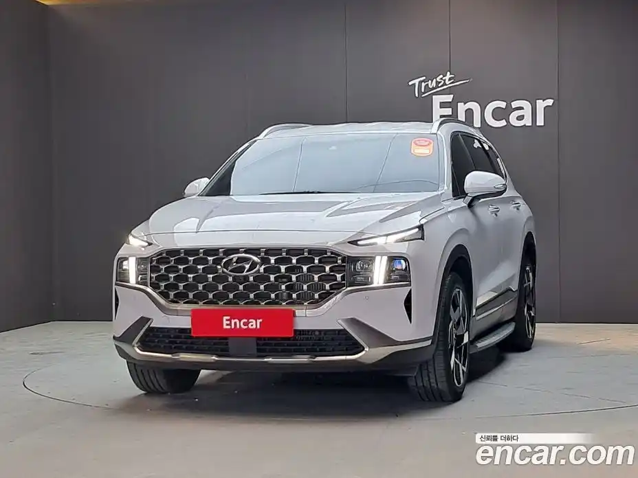 Hyundai Santa Fe 2023 2.5 автомат (гидро), фото 3