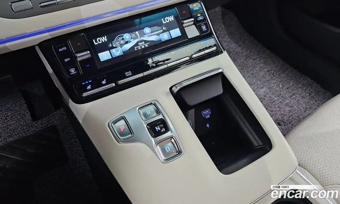 Hyundai Grandeur 2022 2.5 автомат (гидро), фото 12