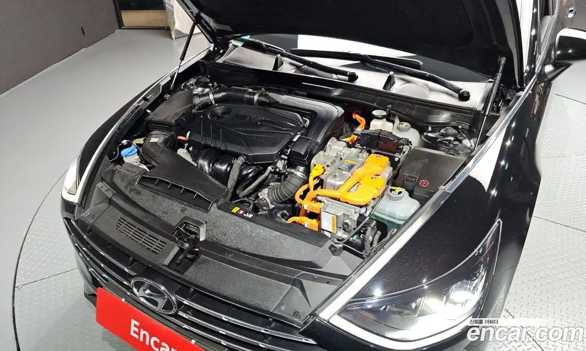 Hyundai Sonata 2020 2.0 автомат (гидро), фото 6