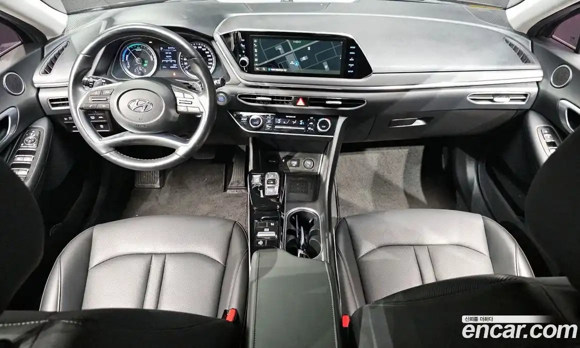 Hyundai Sonata 2020 2.0 автомат (гидро), фото 10