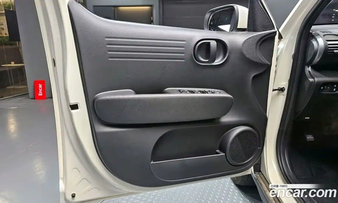 Hyundai Casper 2024 1.0 автомат (гидро), фото 14