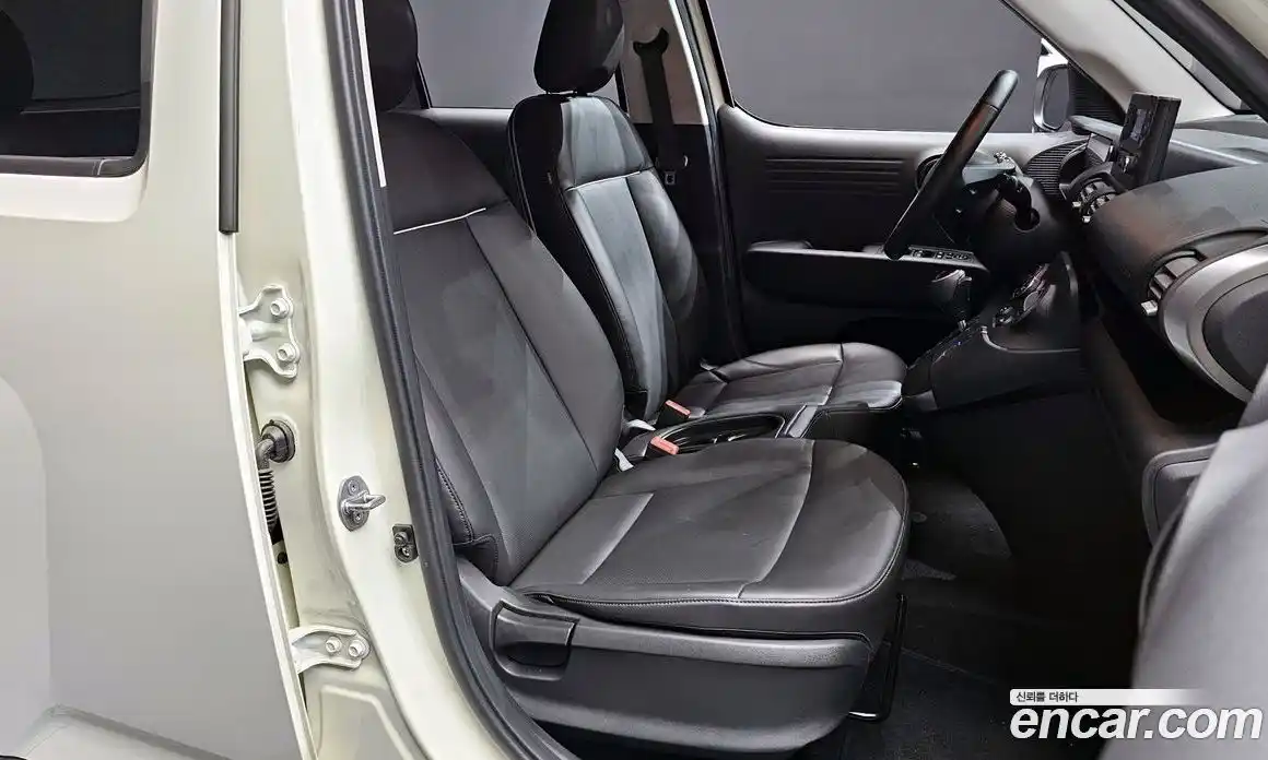 Hyundai Casper 2024 1.0 автомат (гидро), фото 16