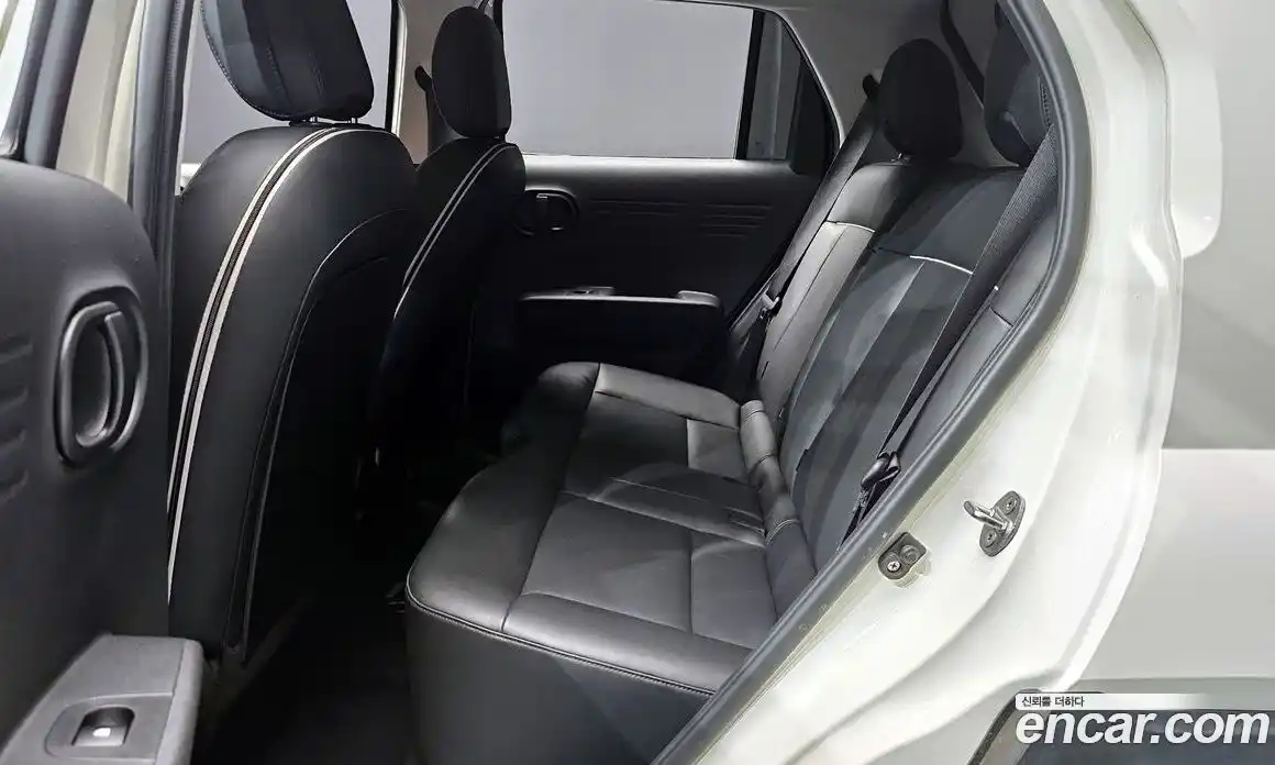 Hyundai Casper 2024 1.0 автомат (гидро), фото 18