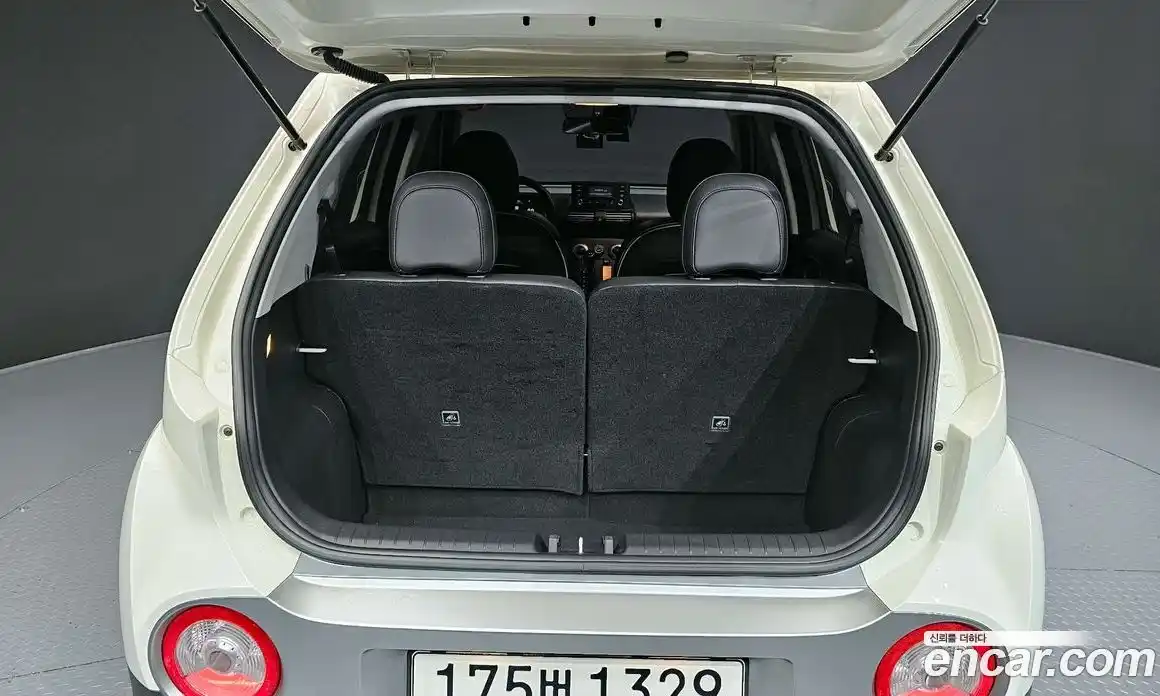 Hyundai Casper 2024 1.0 автомат (гидро), фото 26
