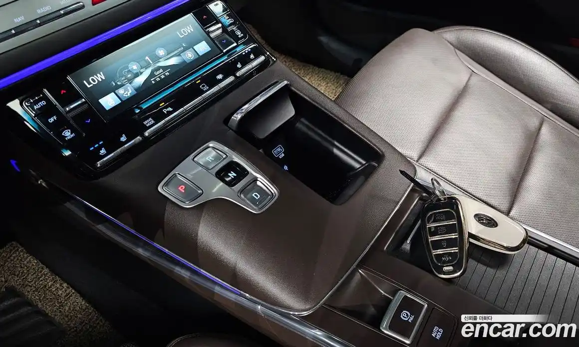 Hyundai Grandeur 2020 2.5 автомат (гидро), фото 11
