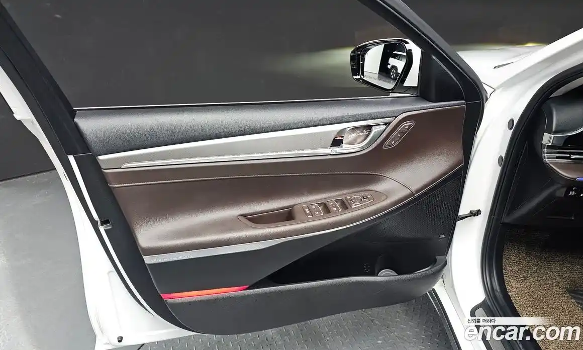 Hyundai Grandeur 2020 2.5 автомат (гидро), фото 13