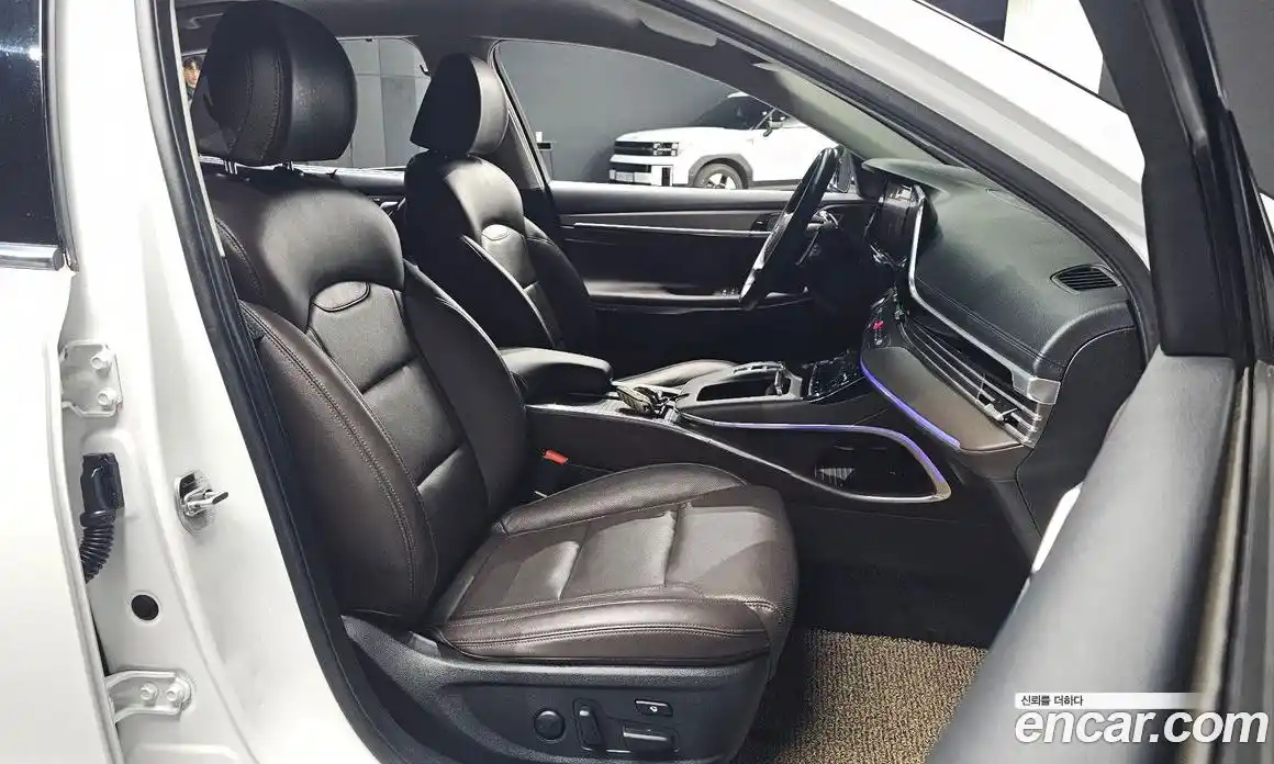 Hyundai Grandeur 2020 2.5 автомат (гидро), фото 15