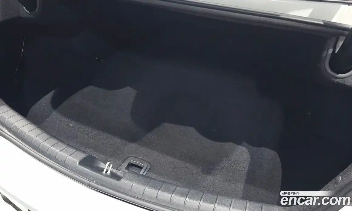 Hyundai Grandeur 2020 2.5 автомат (гидро), фото 24